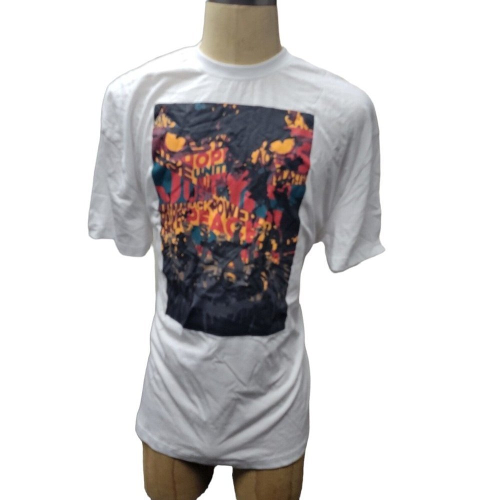 MEN'S Sean John Graphic Tshirt. Size Medium. New With Tags. - Picture 3 of 7